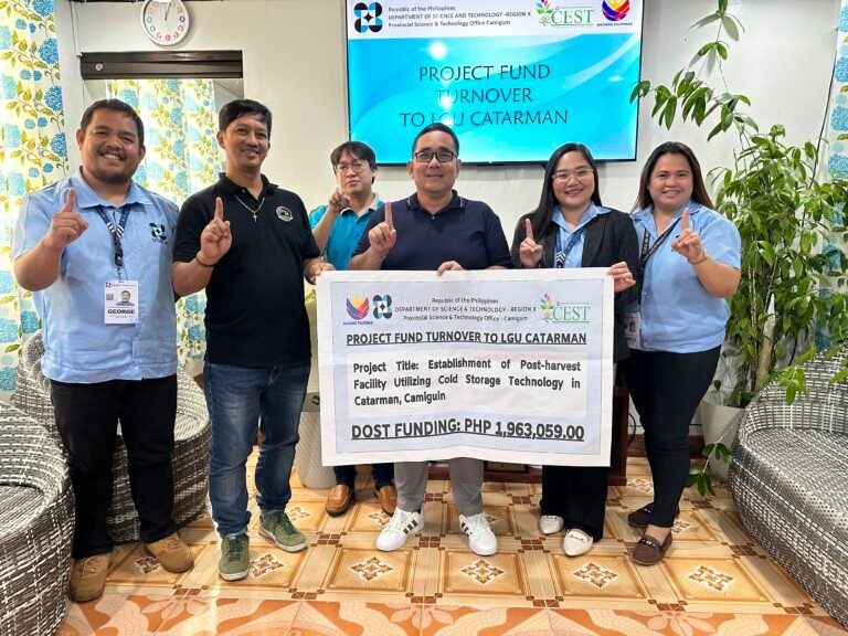 DOST and LGU Catarman support  fisherfolk with cold storage facility