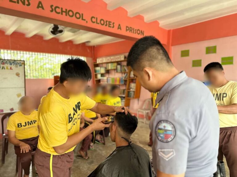BJMP Naujan begins Barbering Course for PDLs